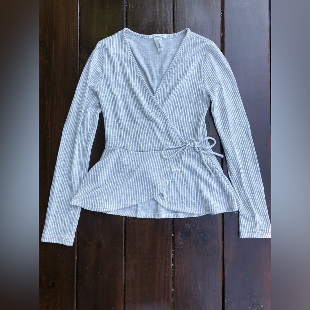 Caution to the Wind long-sleeve shirt. Excellent Condition. Size Small.